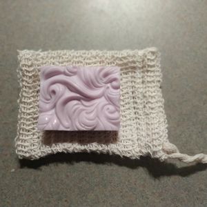 Goat milk lavender soap with exfoliating bag